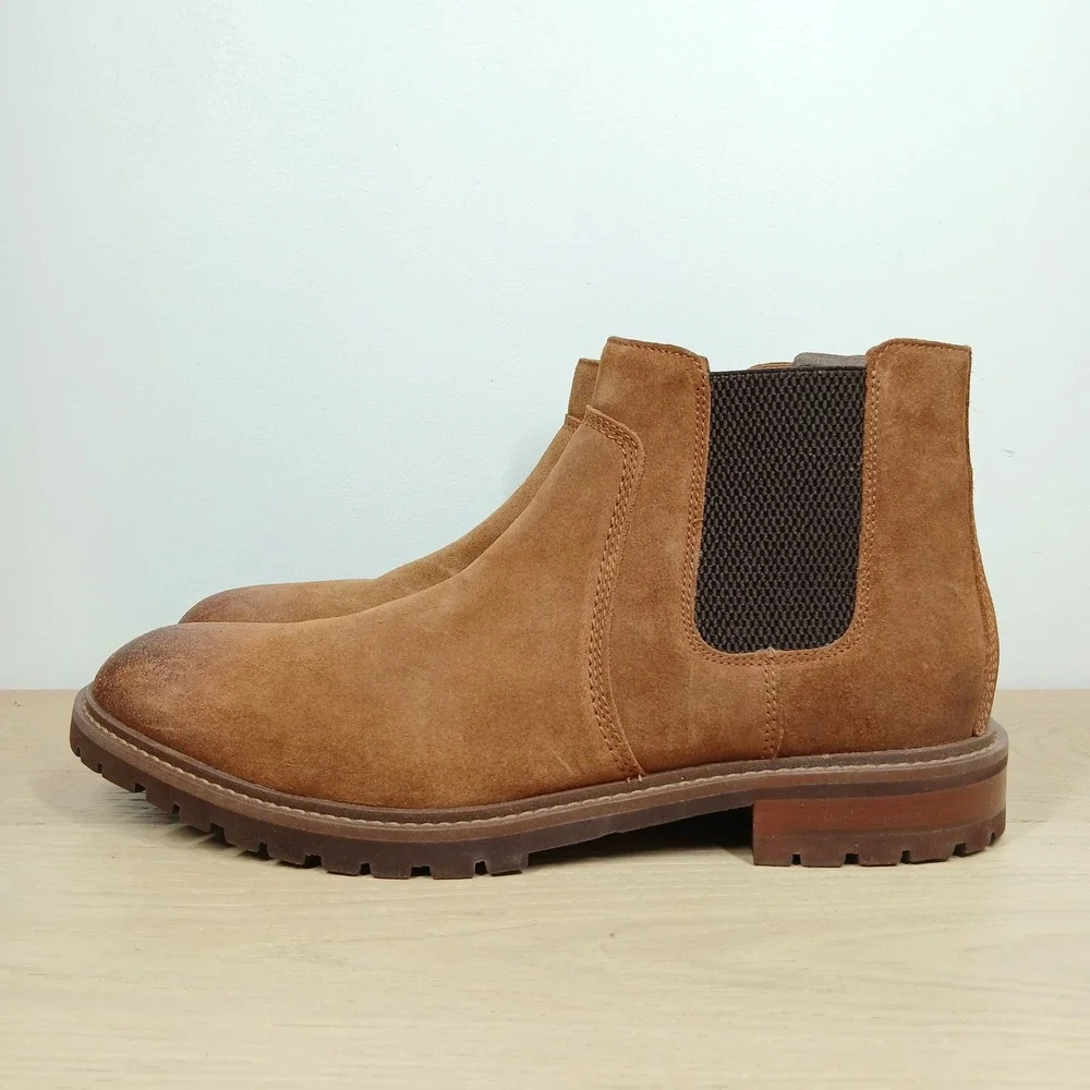 Johnston & Murphy Chelsea Boots Mens 11.5 M Tan Suede Lug Sole Rugged Heritage